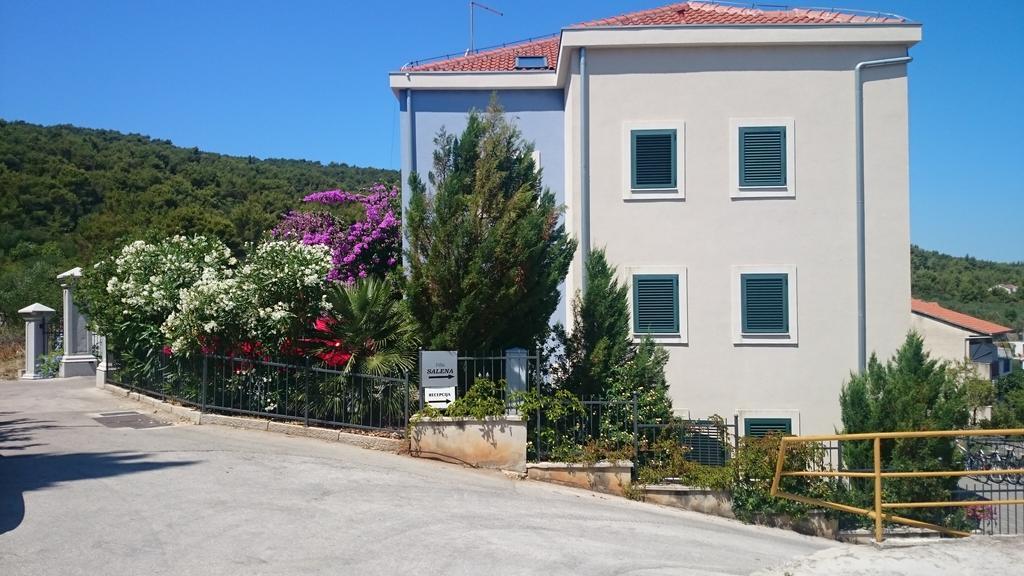 Apartament Slatine No 1 Exteriör bild